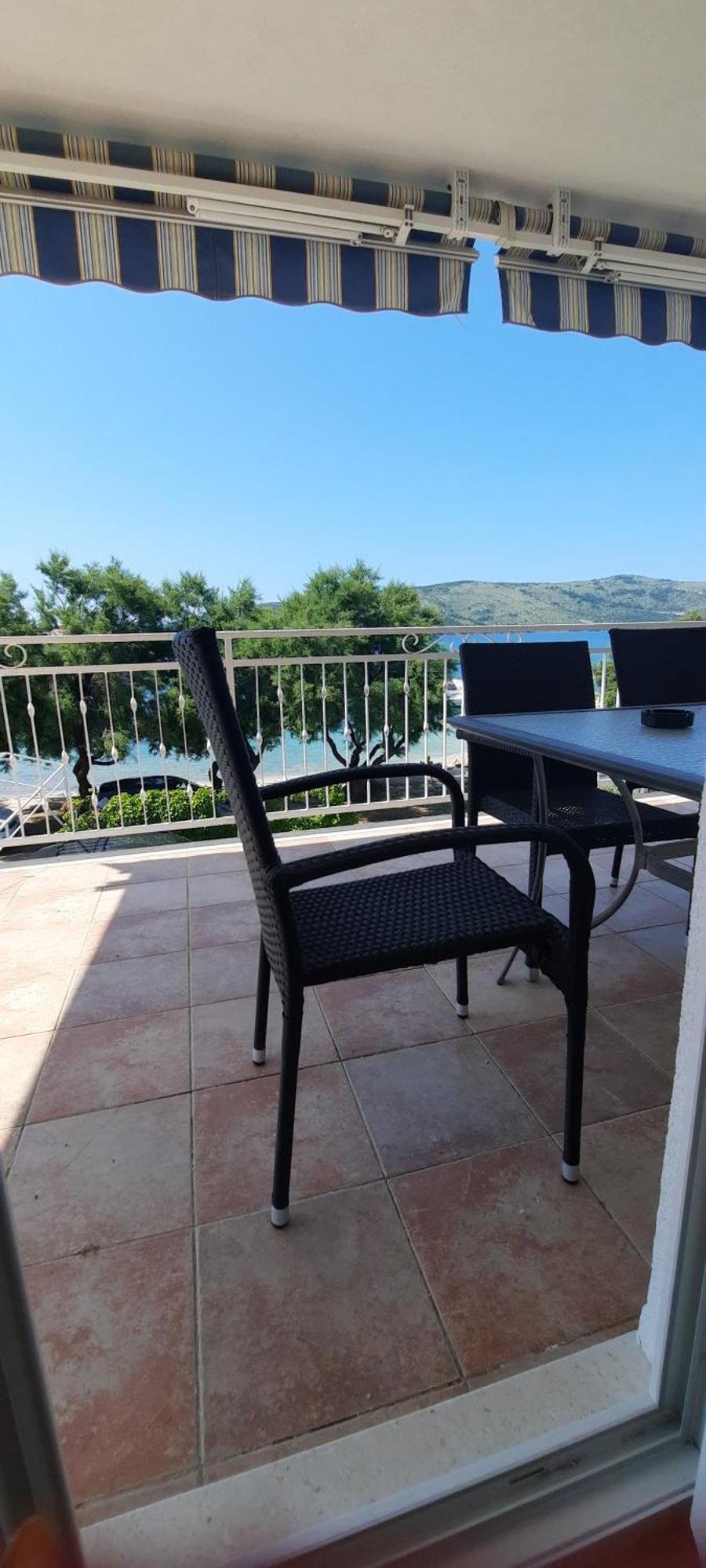 Apartments Ana Bilota Seget Vranjica Exterior photo
